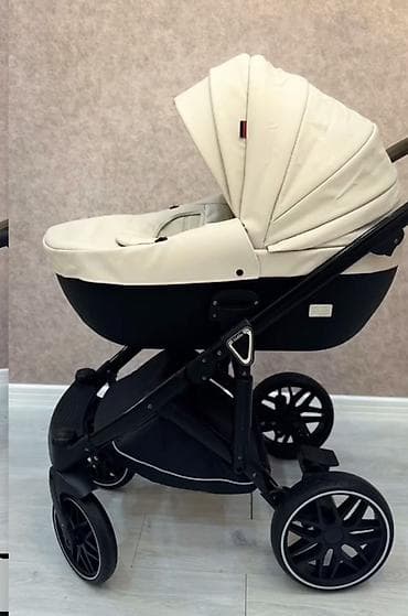 Araba-beşiklər: Çıxarılmayan beşikli araba, Kidilo, İşlənmiş, Yaş: <1 ay — 1