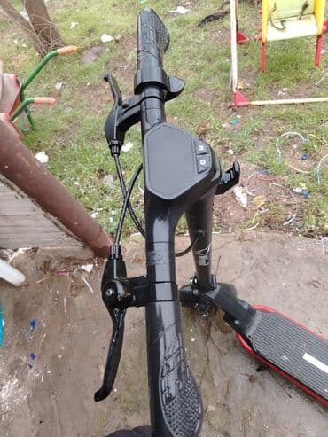 elektirikli skoter: Şəhər üçün güclü elektrik skuteri Xüsusiyyətlər: - Geniş və sürüşməz — 4