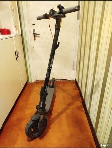 Xiaomi 5 elektrik skuter - Brend/model: Xiaomi (qara rəng) - Güclü ön