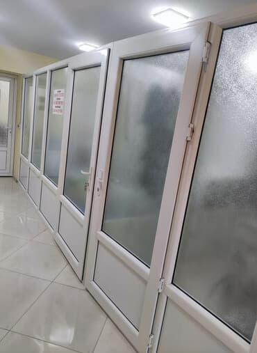 kreditle qapı: Yeni Plastik qapı Zamok ilə, Zəmanətsiz, Ünvandan götürmə — 1