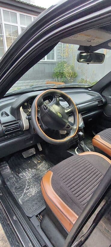 Land Rover: Land Rover Freelander – şəhər və off-road üçün çox yönlü kompakt SUV — 2