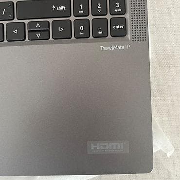 Monitorlar: Acer TravelMate P2 noutbuku Xüsusiyyətlər: - Ekran: 15.6" — 6