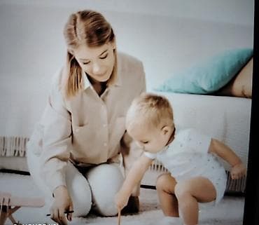 Oz evimde ya sizin unvanda mektebe qeder hazirliq uwaqi mektebe aparib