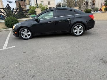 şevralet kobalt: Chevrolet Cruze: 1.4 l | 2014 il 33800 km Sedan — 5