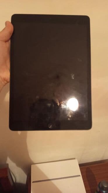 ipad satışı: İşlənmiş Apple iPad 9 (2021), 10,2", 64 GB, Ödənişli çatdırılma — 2