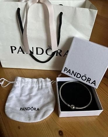 Çantalar: Pandora gümüş qolbaq dəsti - Brend: Pandora - Material: 925 əyarlı — 6