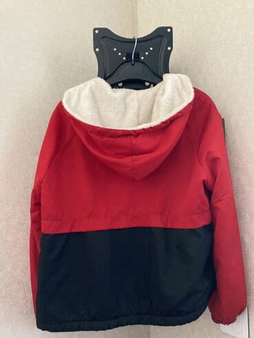 kişilər üçün steqan gödəkçə: Hər biri aşağı qiymətə satılır — 2