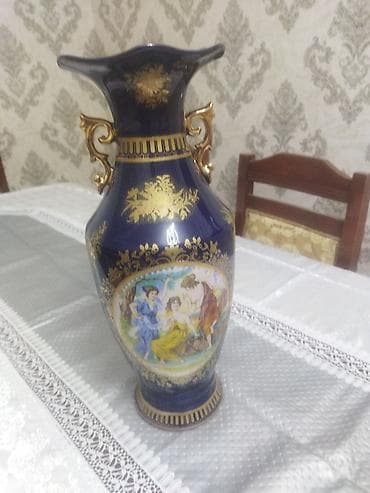 lustur ucuz: Bir vaza, Farfor — 1