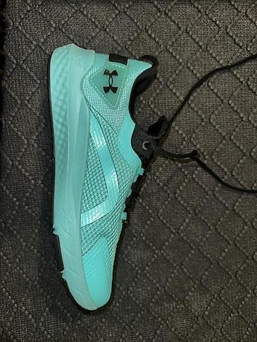 under: Under Armour krossovkaları 46 razmer satılır, 46 ölçüdür, 44–45 — 6