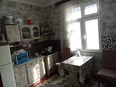 Квартиры: 1 mərtəbəli həyət evi - Mavi rəngdə boyanmış künc sahədə yerləşən — 5