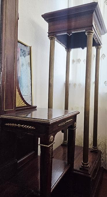 konfet bezekleri: 💢 Orijinal Antik güzgü (1900) və konsol/piedestal dəsti. 👉 Böyük — 3
