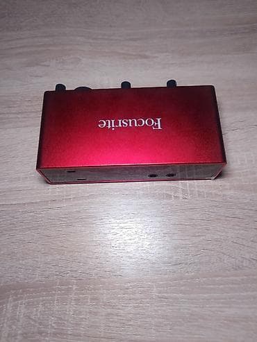 ses guclendiri: Focusrite Scarlett 2i2 USB audio interfeysi heç bir problemi yoxdur 0 — 5