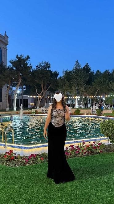 gupur: Zərif axşam/libas – uzun, dar siluetli model - Rəng: qara - Üst hissə — 3