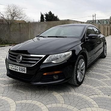 Volkswagen Passat CC: 2 l | 2008 il Sedan