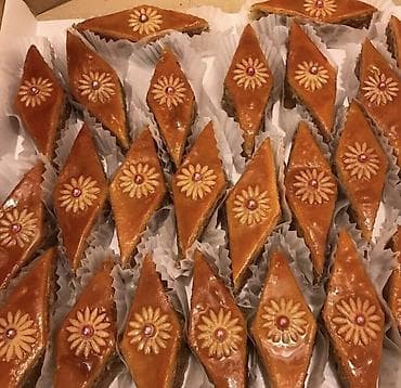 badam: Məhsul: Milli şirniyyat assortimenti – Bakı paxlavası və şəkərbura — 1