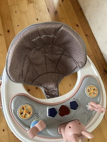 xodulka: Manej (xodulka) (Babywalker markası) Uşaq istifadə etmir deyə satılır — 2
