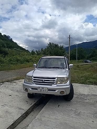 Mitsubishi Pajero Pinin: 2 л | 2000 г. 355000 км Внедорожник — 5