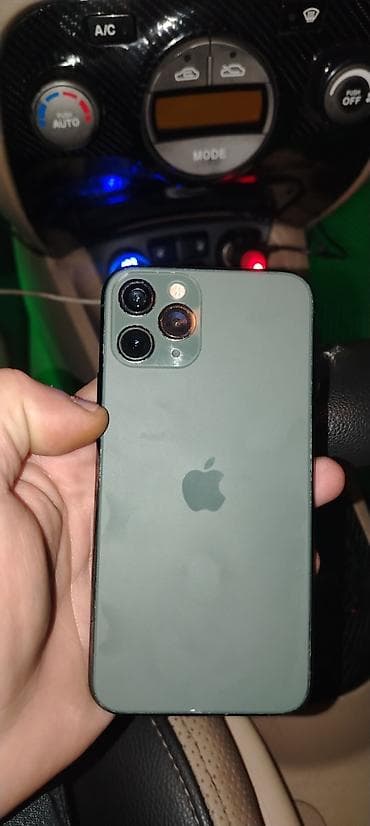 Компьютеры, ноутбуки и планшеты: IPhone X, Face ID — 9