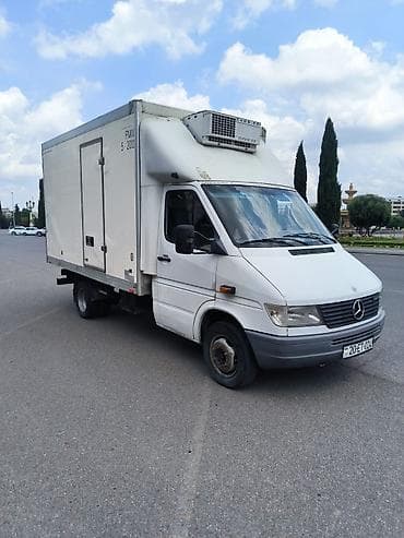 sprinter 646: Mercedes-Benz Sprinter: 2.9 l | 1999 il — 3