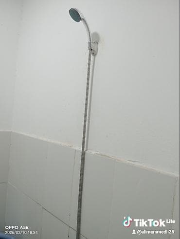 isiq generator satilir: 1 otaqlı mənzil – sanitar qovşağı və dəhliz - Sanitar qovşağı — 1