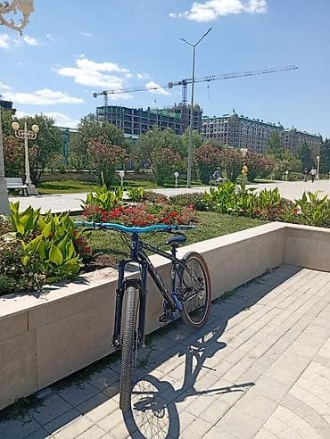 volta vsx: MTB tipli dağ velosipedi - Rəng: tünd göy/qaranlıq gövdə, mavi — 2