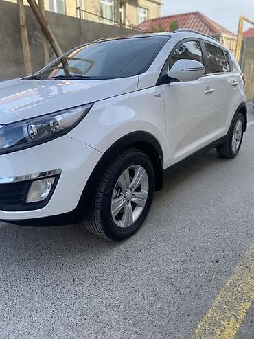 kia satisi: Kia Sportage: 2 l | 2010 il Krossover — 2