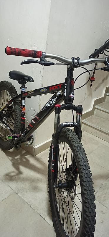 aurus bicycle: NXT brendi dağ velosipedi - Çərçivə: NXT alüminium hardtail, qara — 1
