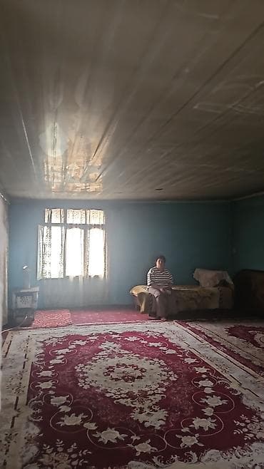 en son qoyulan ev elanlari: Satılır: Həyət evi - Geniş planlı birmərtəbəli ev, ayrı-ayrı böyük — 2