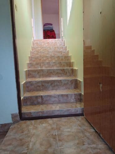 xırdalan əmlak: 6 otaqlı, 161 kv. m, Orta təmir — 16