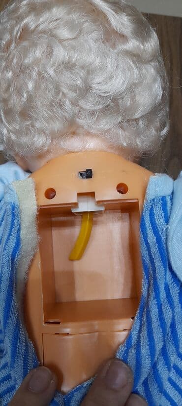 meymun qiymetleri: Yemek yeyen kukla tezedir.seslidir.klokunda rezedir hec islenmeyib — 3