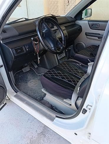 nissan mini: Yaxşl vəziyətdədir udar yoxdu 10ildi məndədir təcili satıram gedirəm — 3