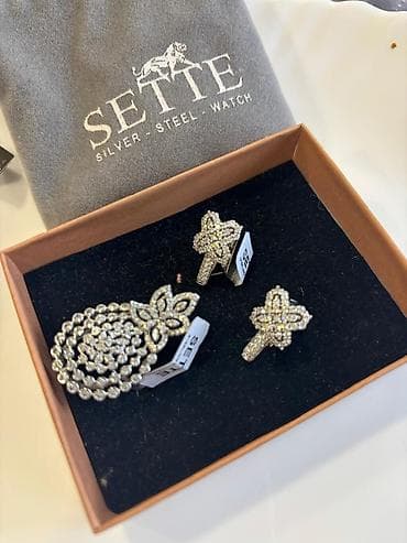 kolça: Dəstə daxildir: Üzük, Sırğa, Gümüş, 925 Əyar — 3