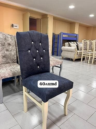 Yemək otağı üçün yumşaq oturacaqlı stul. - Material: yumşaq parçayla