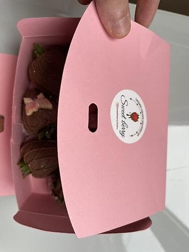 Südlü şokolad örtüklü giləmeyvə qutusu - Tərkib: bütöv təzə — 3