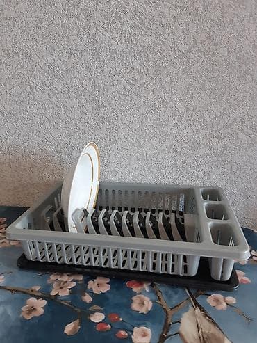 paltar qurudan asılqanlar: Stolüstü qab-qacaq qurudan stend — 1