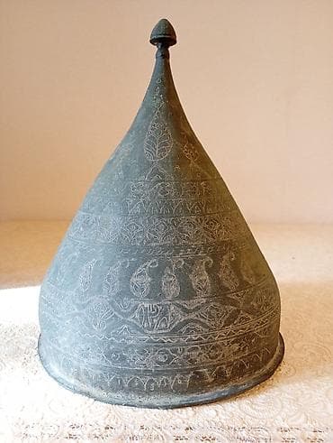 19 əsrə aid tunc sərpuş, əl işi, təmiz və uzun zəng səsi. Vəziyyət