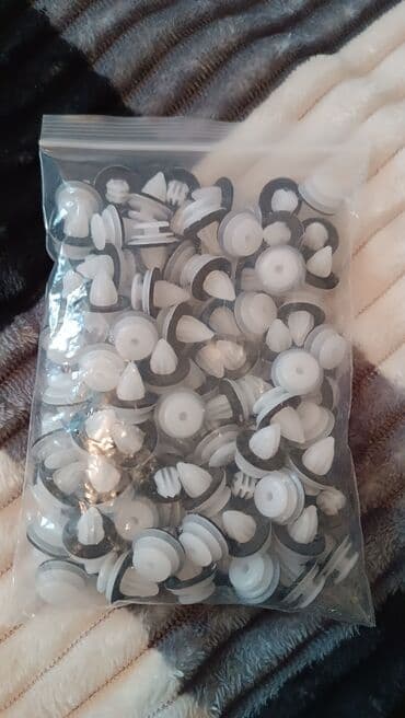 Avtomobillərdə müxtəlif detalların, məsələn, qapı panelləri