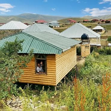 Həyət evləri və villaların satışı: 2 otaqlı, 36 kv. m, Yeni təmirli — 1