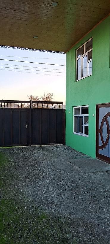 sirvan heyet evleri: 4 otaqlı, 200 kv. m, Kredit yoxdur, Orta təmir — 8
