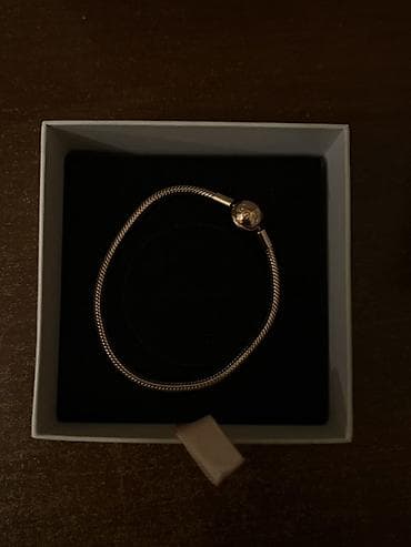 sarm: Pandora original rose gold qolbagi. Mağazadaki qiymet 355 azn’dir - — 2