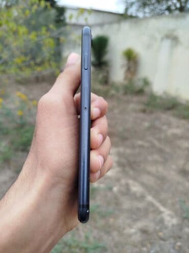 vifi ötürücü: IPhone 7, 32 GB, Qara, Barmaq izi — 4