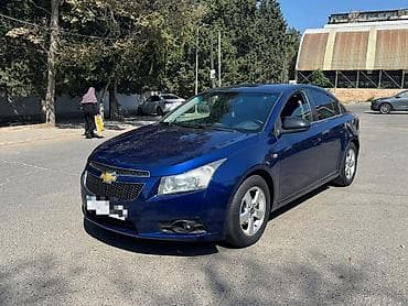 Chevrolet Cruze: 1.4 l | 2012 il 305000 km Sedan