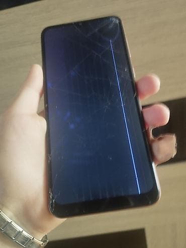 a03 core ekran: Samsung Galaxy A04, rəng - Qızılı, Qırıq — 3