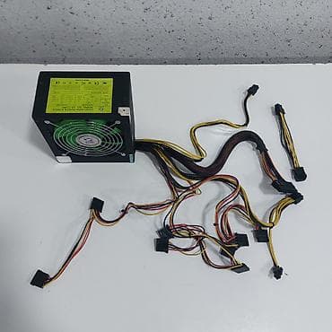 Qida Bloku “500Watt 24pin 4+4+4pin 2xsata 6xmolex 6pin Stek” ⭐500Watt — 2