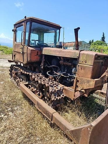 Nəqliyyat: Buldozer (paletli traktor) – DT-75 seriyası Texniki təsvir: - Tip — 7