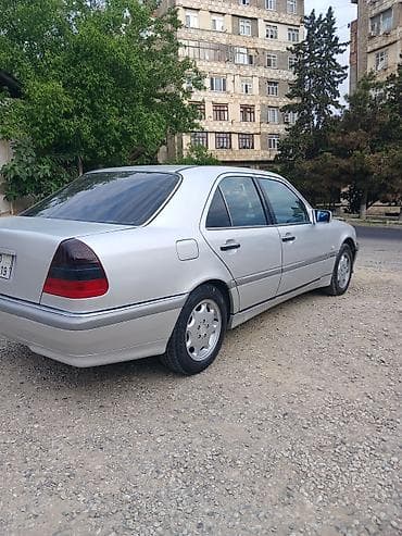 Nəqliyyat: Mercedes-Benz S-Class: 2 l | 1994 il Sedan — 7