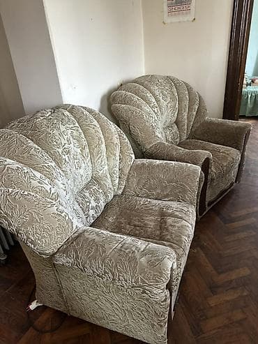 klassik: Yumşaq mebel dəsti – 1 divan 195 sm + 2 kreslo 90 sm - Rəng: açıq — 1