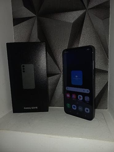 samsung w2016: Samsung Galaxy S24 FE, 128 GB, rəng - Qara — 2