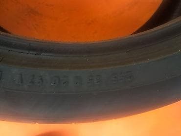 Шина Continental 255 / 35 / R 20 — 2