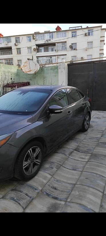 2107 masin satisi: Ford Focus: 0.1 l | 2017 il 165000 km Sedan — 4